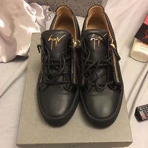 Guiseppe Zanotti Sneakers